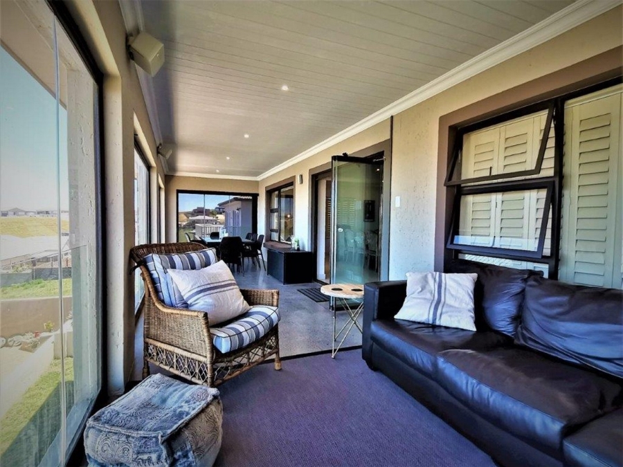 4 Bedroom Property for Sale in Monte Christo Western Cape